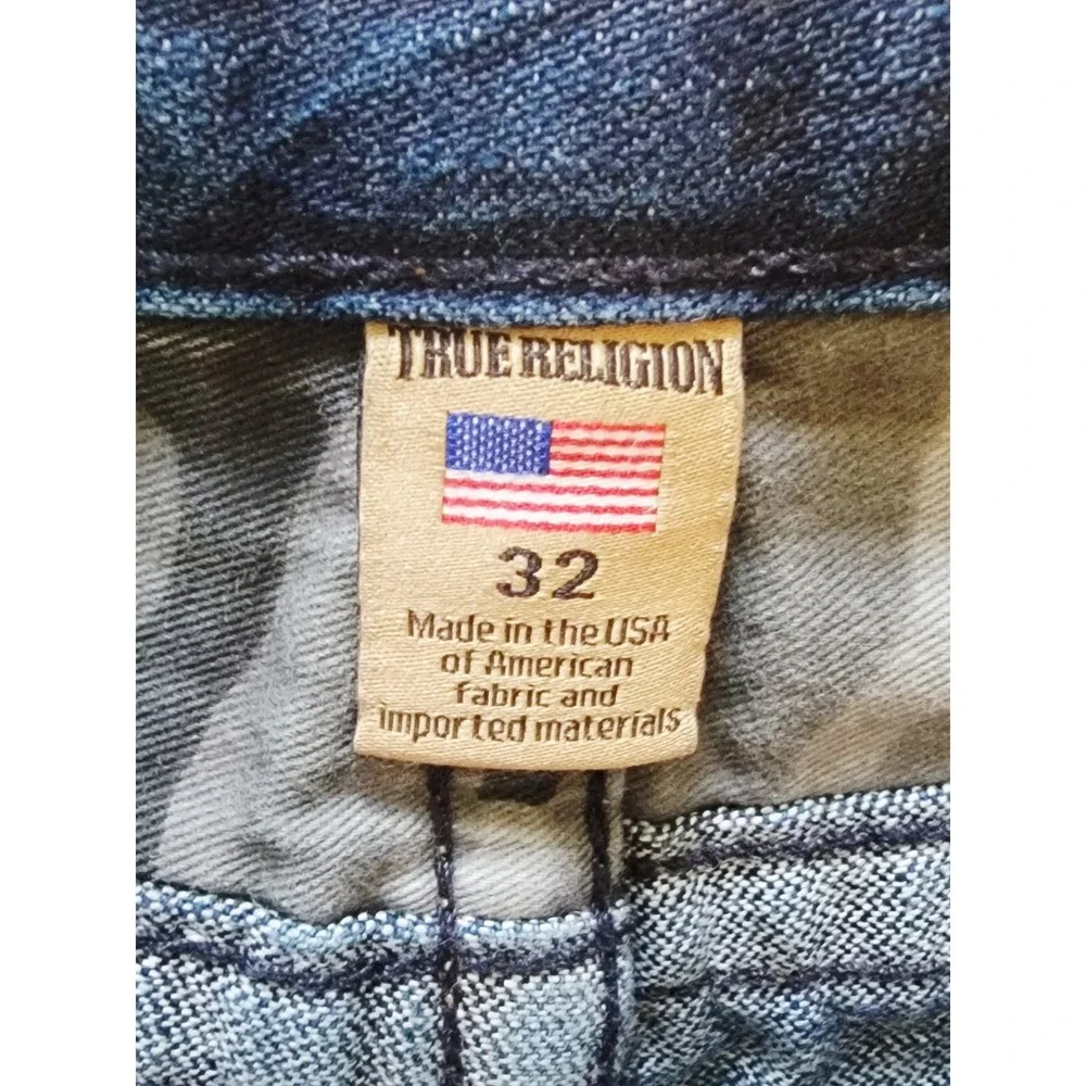 True Religion Geno Men's 32 Relaxed Slim Distressed Denim‎ Jeans USA Made